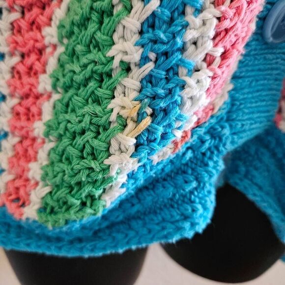 Zara Blogger's Favorite Striped Crocheted Cardigan - Picture 4 of 9